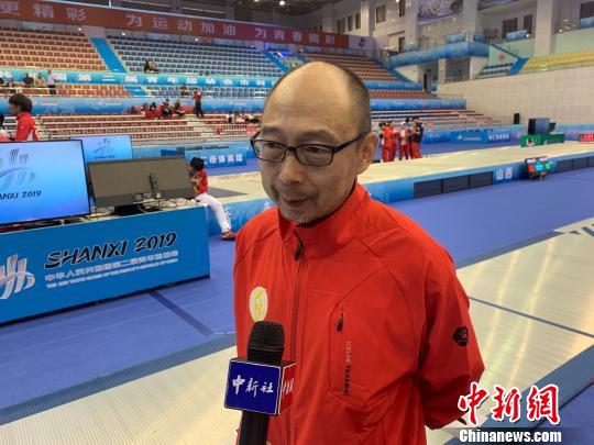 谈及作为首批参加全国青运会的华侨华人运动员，林峰表示，这对广大华侨华人来说，意义非凡。　杨旭东 摄