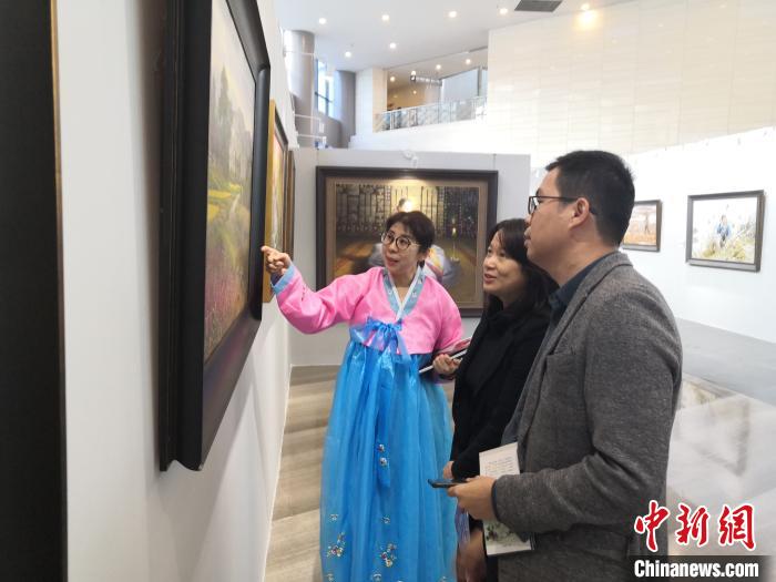 200余幅当代朝鲜美术精品亮相广西与商周玉器擦出艺术火花
