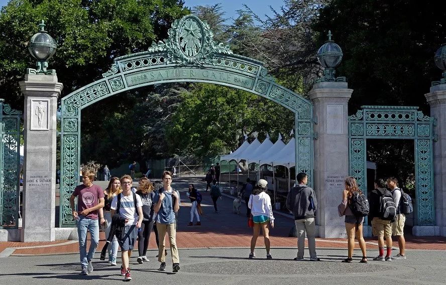 美国大学申请季，最受欢迎的加州大学系统录取了哪些人?