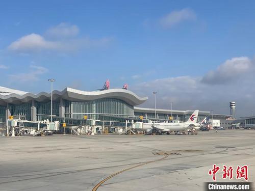 中国侨网图为兰州中川国际机场。（资料图）　杨晓磊　摄