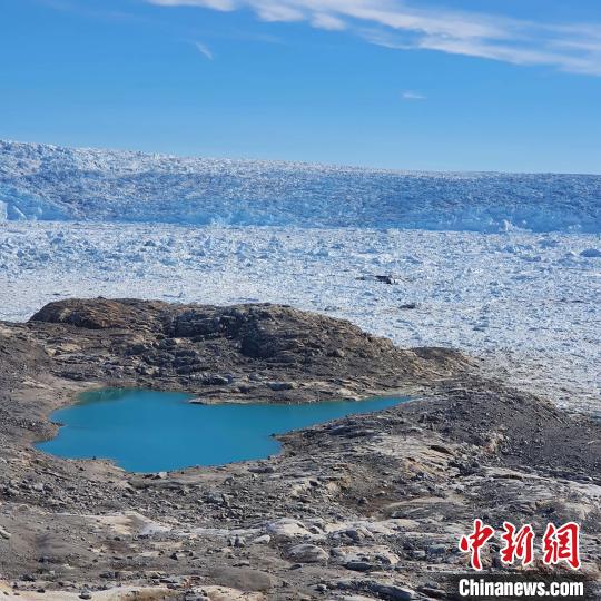 研究：过去130多年格陵兰岛最大冰川促使海平面上升8.1毫米