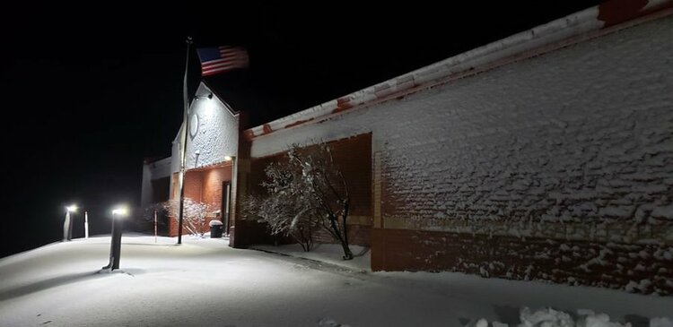 东北风暴来袭！美国东海岸多州停电 局部地区积雪超30厘米