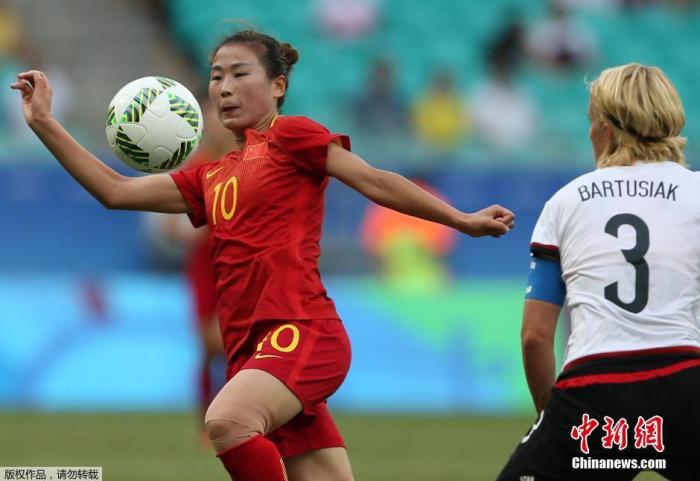 2016里约奥运女足1/4决赛，中国女足以10人对阵德国，姑娘们最终以0：1惜败德国无缘四强。