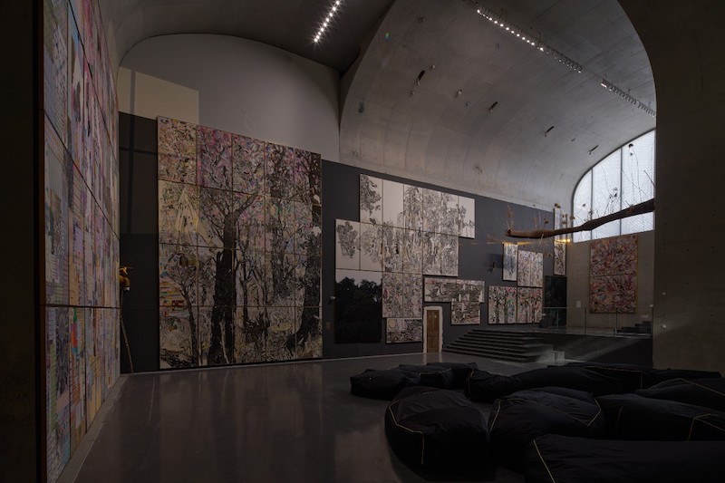 “生长——陈彧君个展”现场，龙美术馆（西岸馆），2021年，摄影：张宏，图片由陈彧君工作室提供。