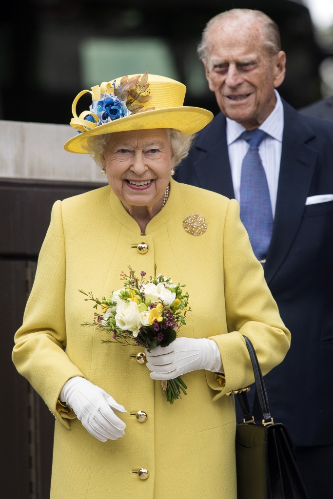 资料图：英国女王与菲利普亲王