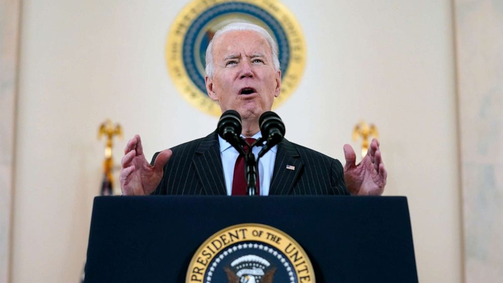 PHOTO: President Joe Biden speaks about the 500,000 Americans that died from COVID-19, Feb. 22, 2021, in Washington, D.C.