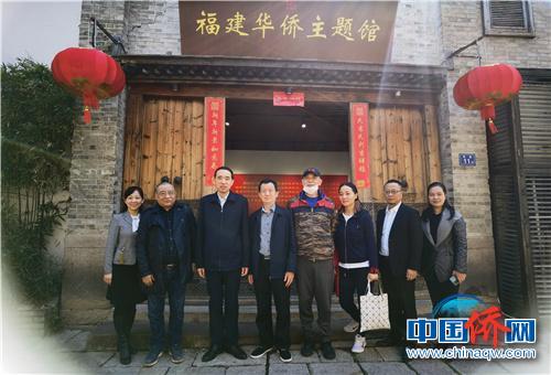 中国侨网参观华侨主题馆。 黄新萍 摄