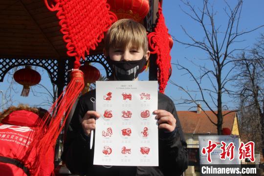 “欢乐春节”第五届匈牙利“中国春”文化节吸引当地民众参加。(受访者供图)