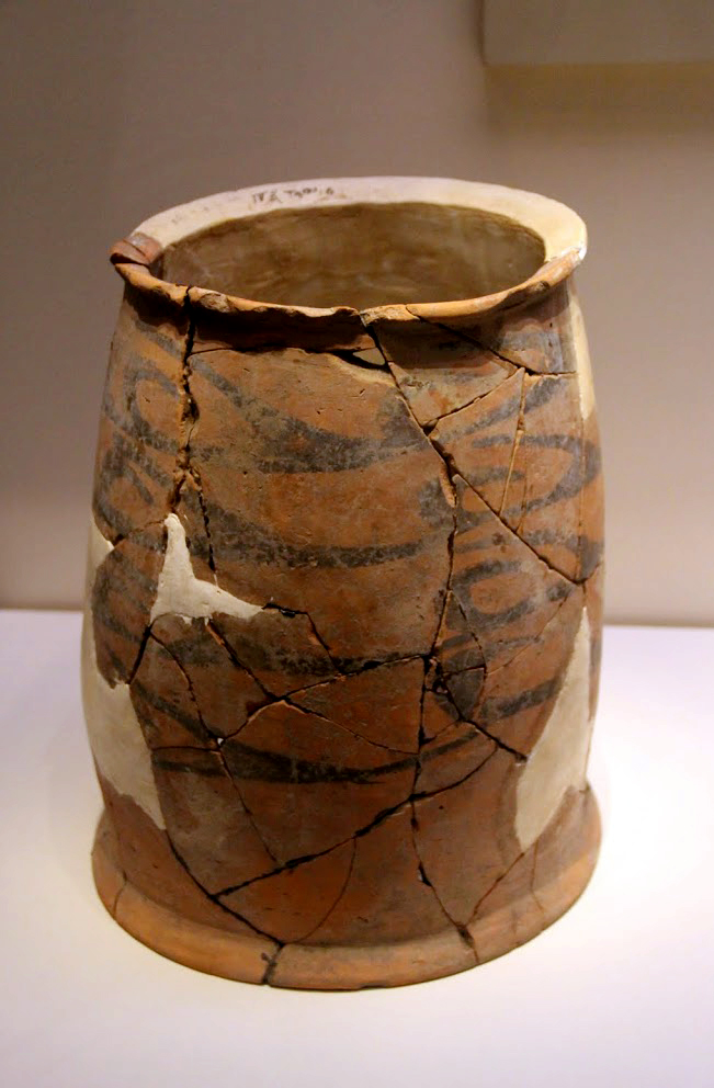 红山文化 圆柱陶器