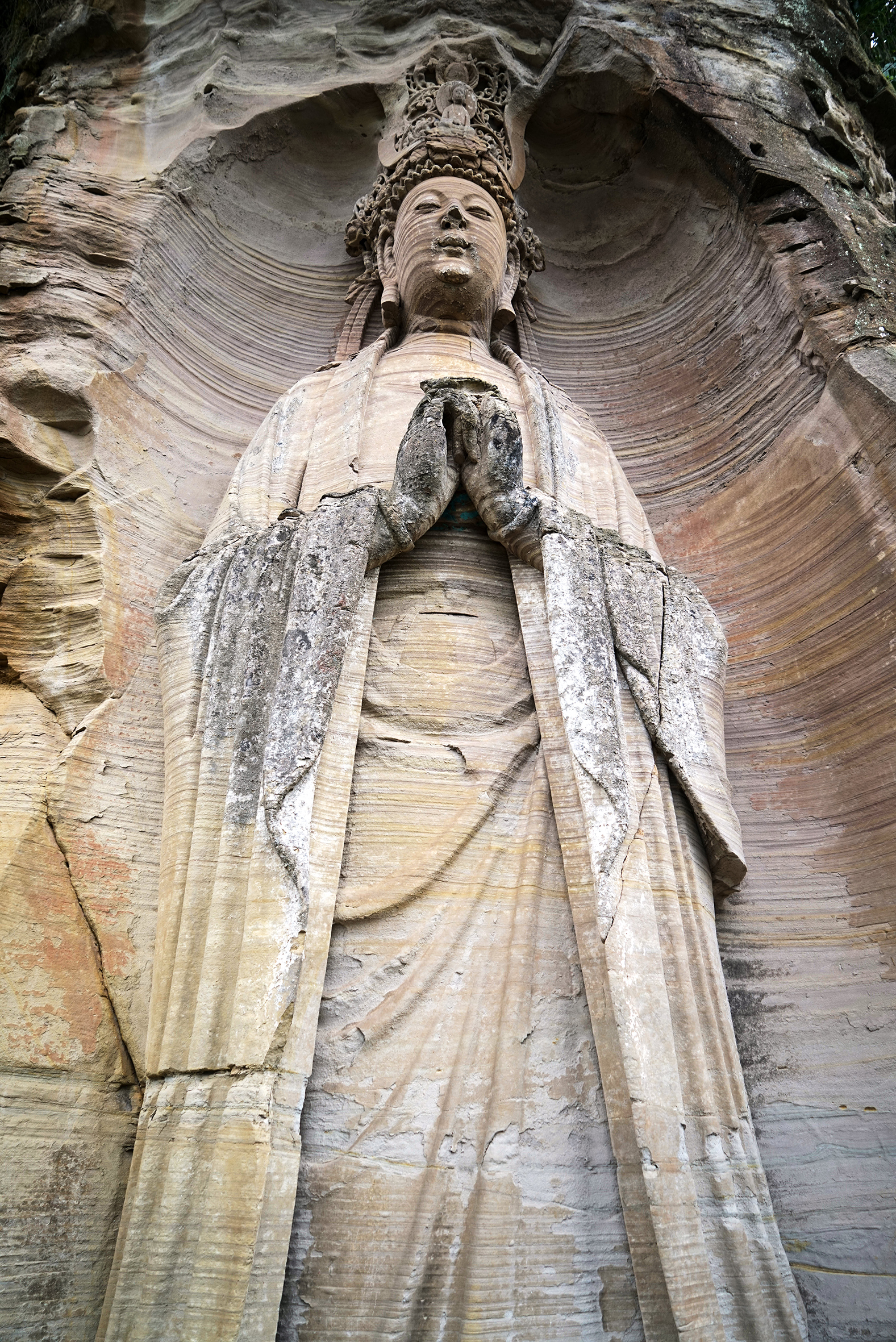 茗山寺高6.3米的全国唯一毗卢佛立像