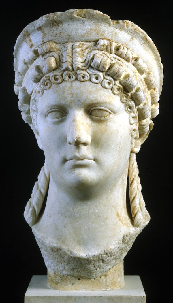 可能是波培娅的大理石肖像，公元1世纪中叶