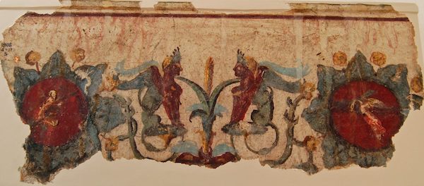 尼禄宫殿的壁画残碎。公元64年- 68年。