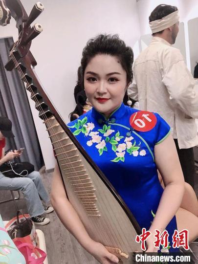 中国侨网福州曲艺传承人郑怡。 受访者供图