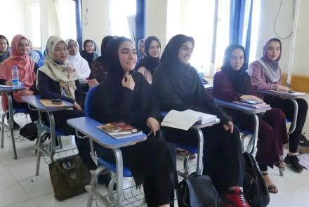阿富汗塔利班：女性有权接受教育 男女学生将被分开管理