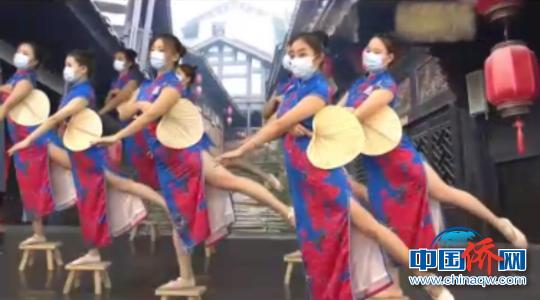 图为舞蹈《永不消逝的电波-渔光曲片段》。 莫成雄 摄 图为舞蹈《永不消逝的电波-渔光曲片段》。 莫成雄 摄