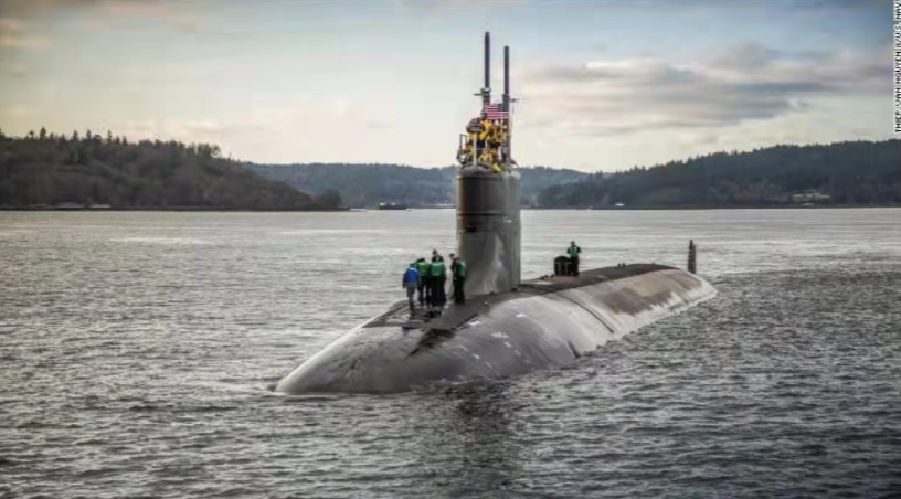 在南海水下，美国核潜艇撞上了什么？