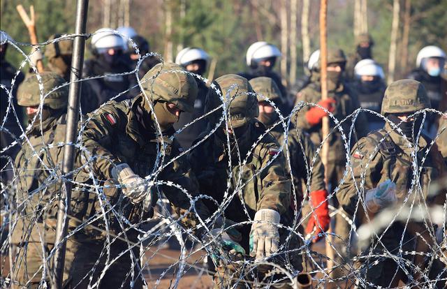 波兰和白俄罗斯边境地区难民危机升级（资料图）