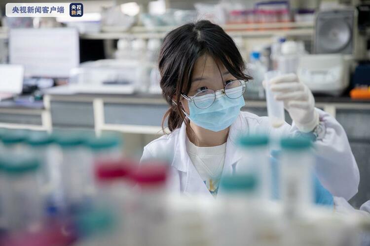 清华大学研发的中国首个抗新冠病毒特效药获批上市