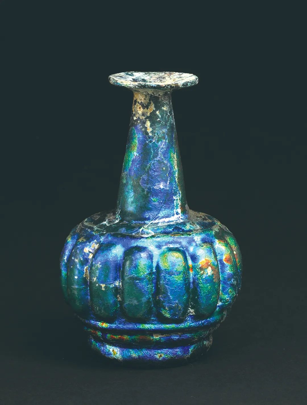 肋纹长颈瓶，伊朗，伊斯兰时期，公元9-10世纪
