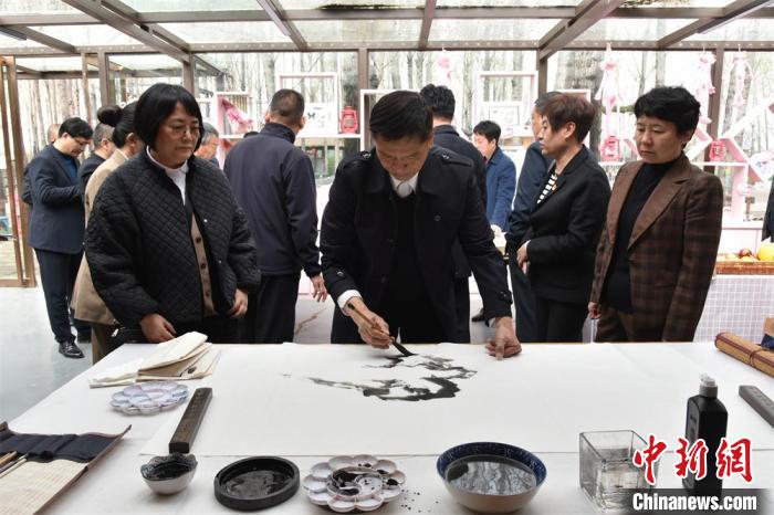 活动现场。 任伟 摄 活动现场。 任伟 摄