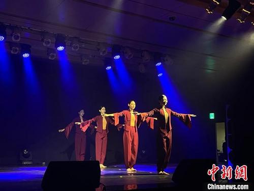 中国侨网图为第16届济州海比奇艺术节。 首尔中国文化中心供图